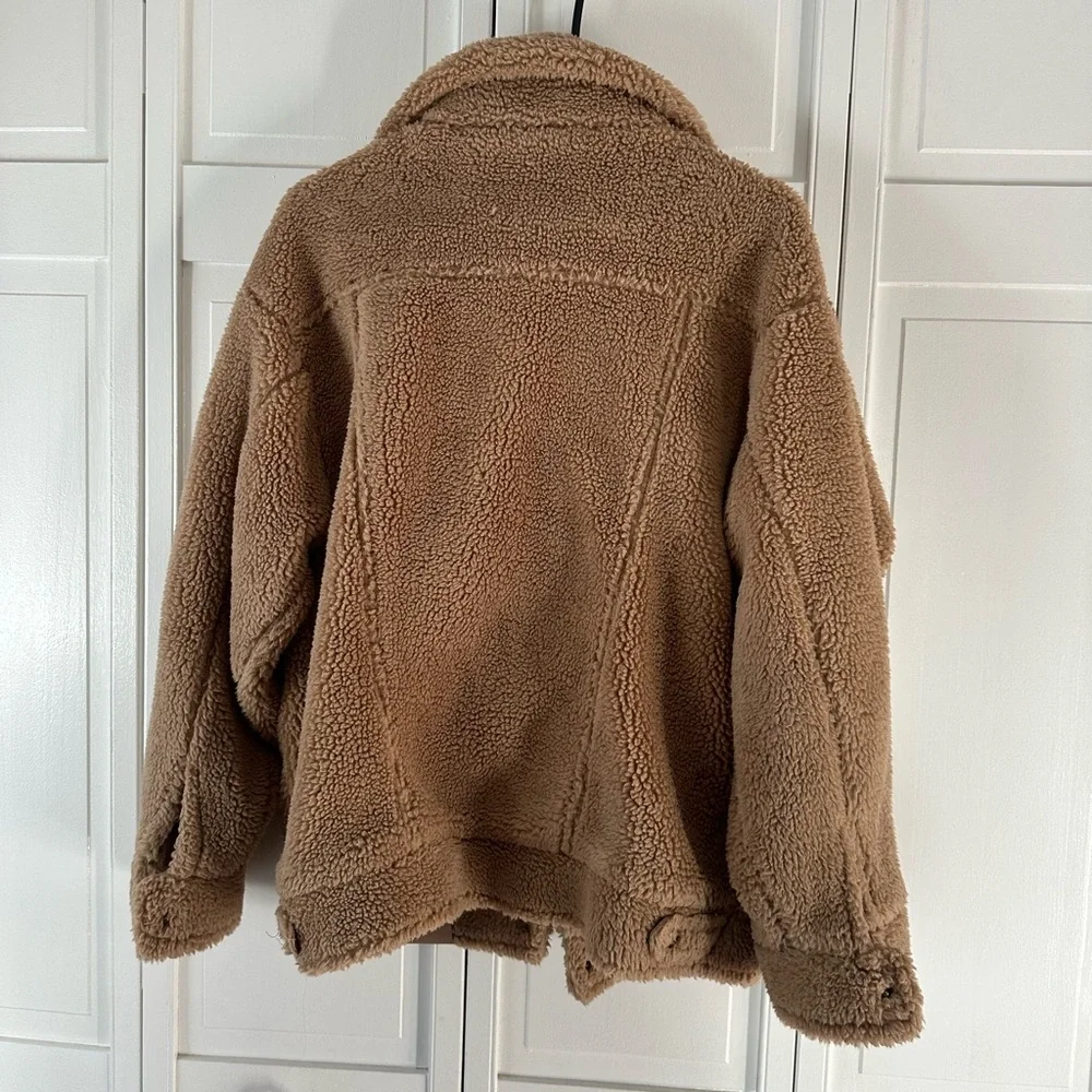 UGG Jacket - Picture 5 of 5